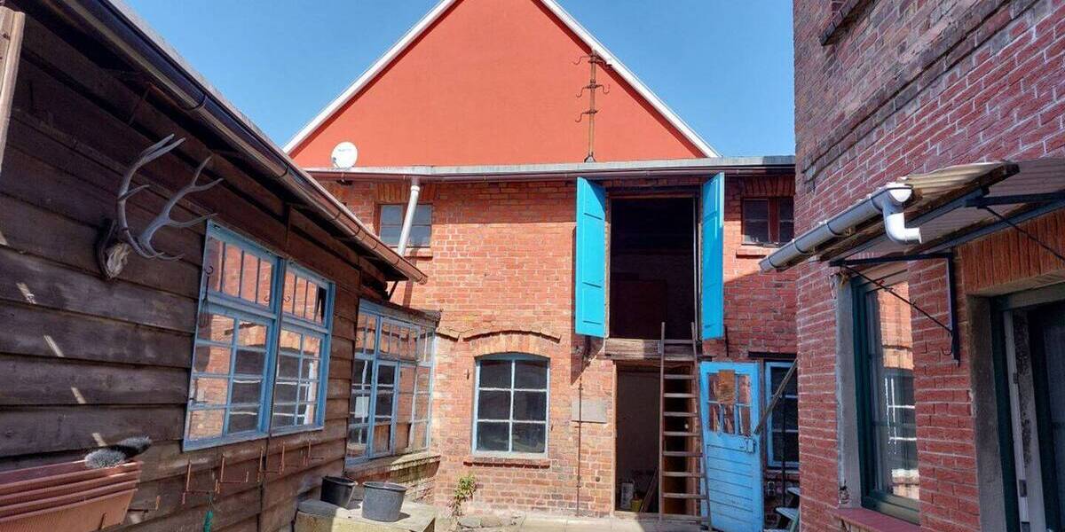 Reihenendhaus Loitz - 7 Zimmer, 165 m&sup2;, 85.000&euro; | Angebot:26672339