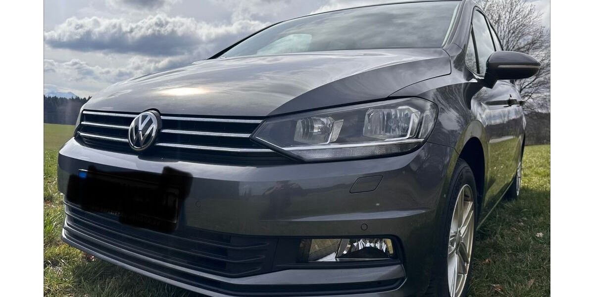 VW Touran 181.200 km 12.800 &euro; Warngau 83627