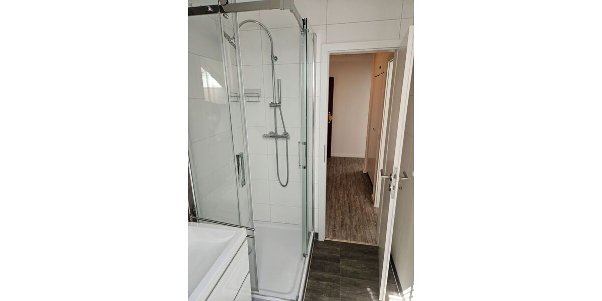 4 Zimmer, Küche, Dusch-Bad - Dachgeschoßwohnung Lüdenscheid Brügge | Angebot:27120087