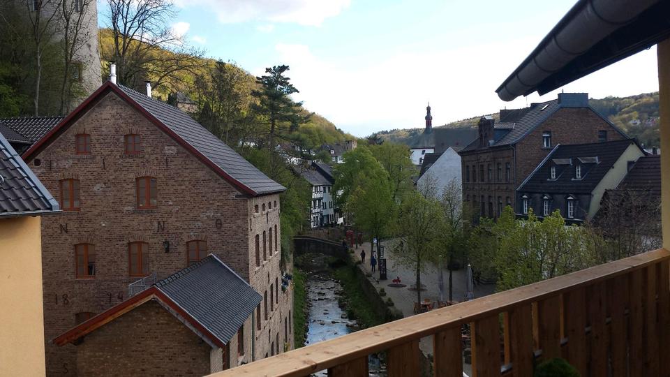 Etagenwohnung Bad Münstereifel - 3 Zimmer, 70 m&sup2;, 800&euro; | Angebot:25145490