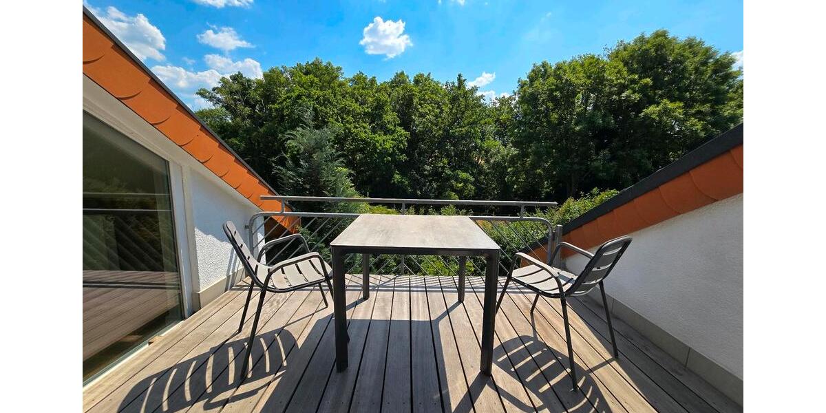 Dachgeschoßwohnung Erfurt Andreasvorstadt - 2 Zimmer, 65 m&sup2;, 1.200&euro; | Angebot:26339576