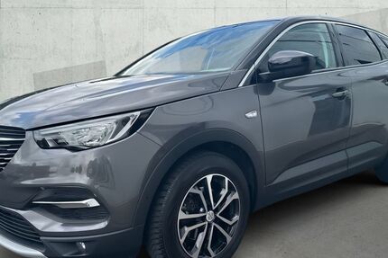 Opel Grandland (X) 116.720 km 12.490 &euro; Borken 46325