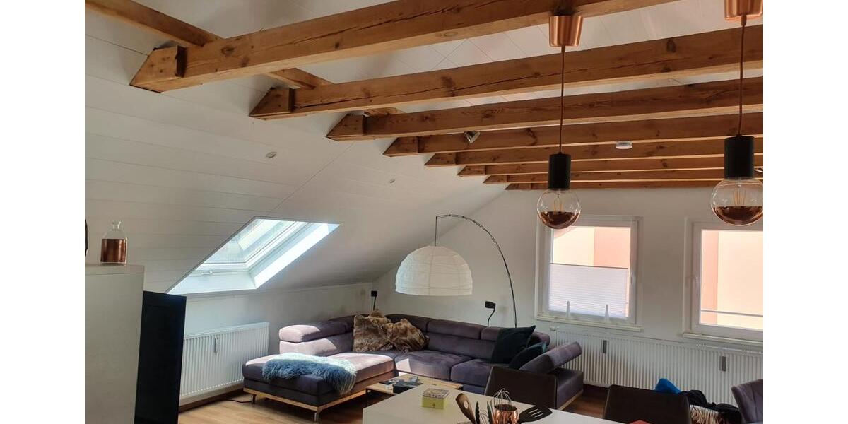 Dachgeschoßwohnung Gerolzhofen - 2 Zimmer, 110 m&sup2;, 960&euro; | Angebot:25948066