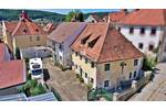 Mehrfamilienhaus, Wohnhaus Greding - 7 Zimmer, 229 m&sup2;, 300.000&euro; | Angebot:26487598