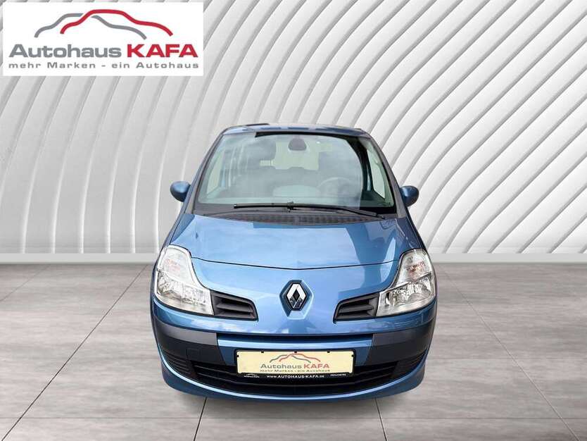 Renault Modus 150.000 km 2.950 € Penzberg 82377