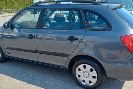 Skoda Fabia 177.670 km 3.690 &euro; Hengersberg 94491