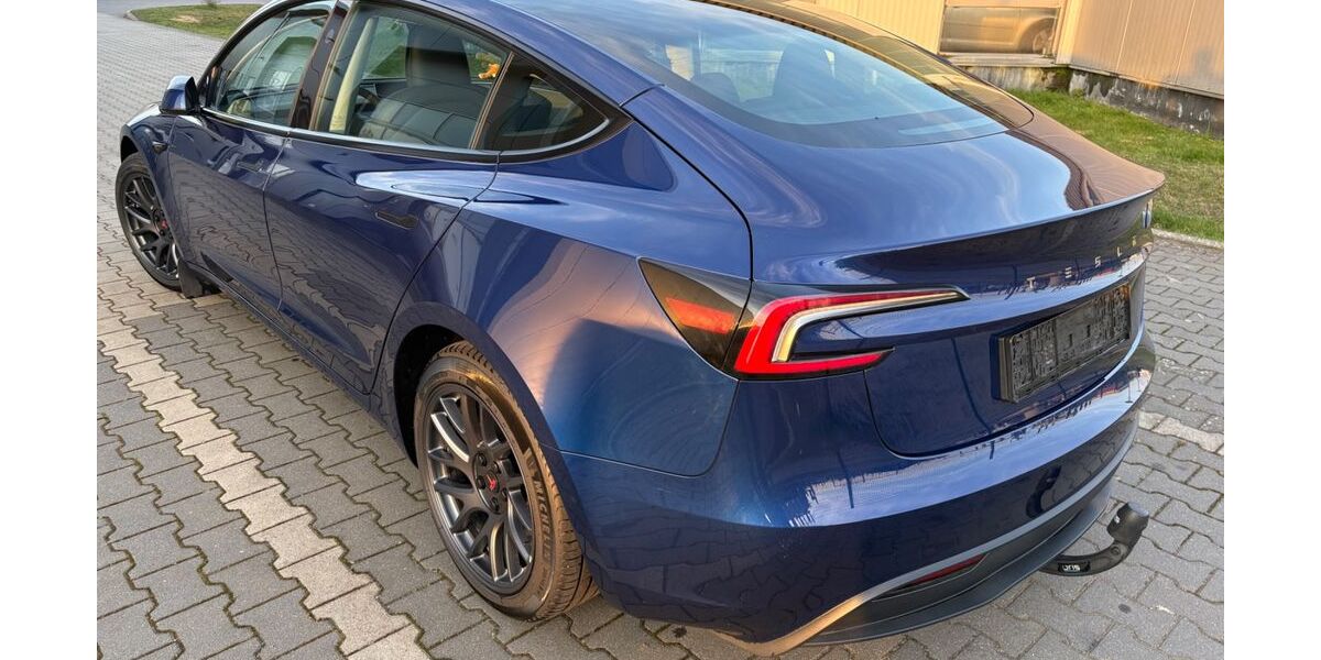 Tesla Model 3 53.000 km 33.450 &euro; Winsen 21423