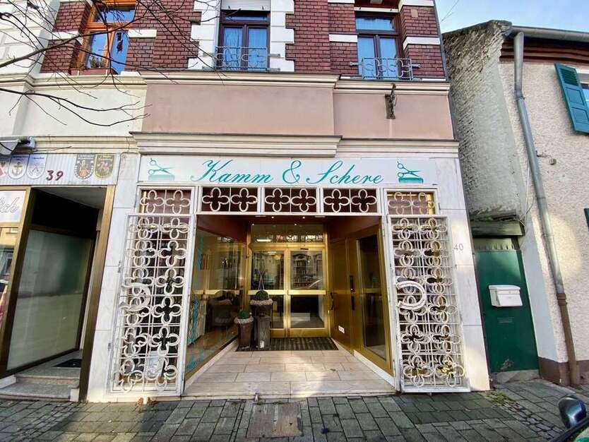 Einzelhandel in Bedburg 825 € 61 m²