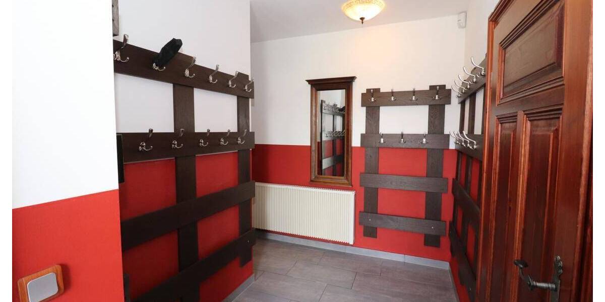 Mehrfamilienhaus, Wohnhaus Jesewitz Gotha - 8 Zimmer, 359 m&sup2;, 698.000&euro; | Angebot:25673733