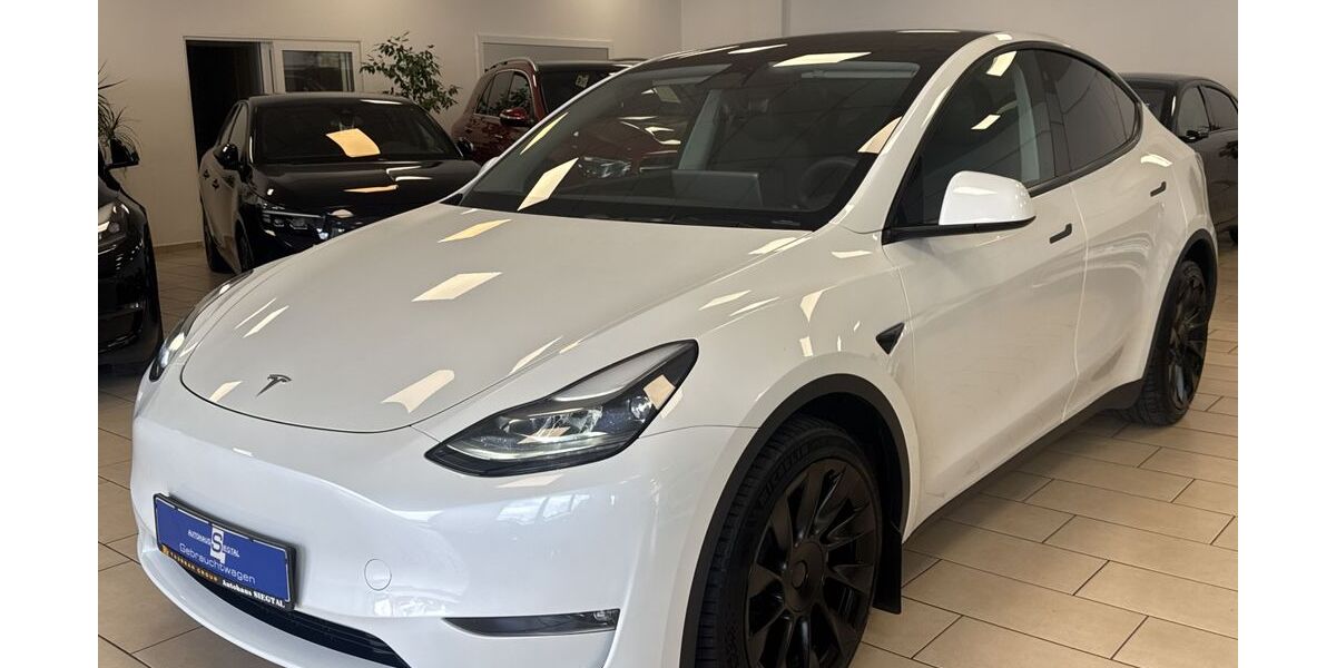 Tesla Model Y 46.890 km 36.900 &euro; Bonn 53227