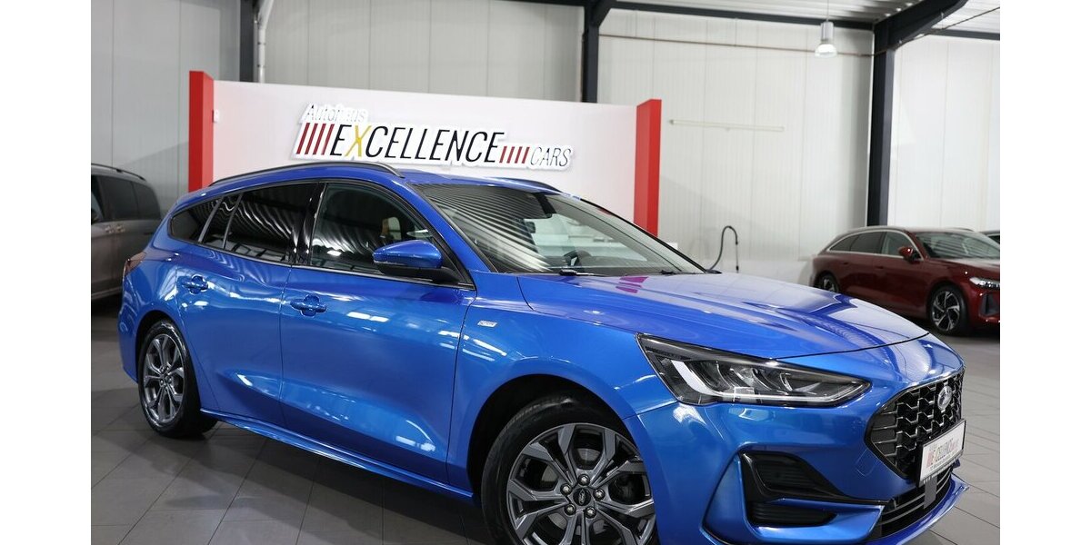 Ford Focus Tunier 1.5 EB ST-LINE X SPORT BLUE & BLACK 100.000 km 16.444 &euro; Hamm 59077