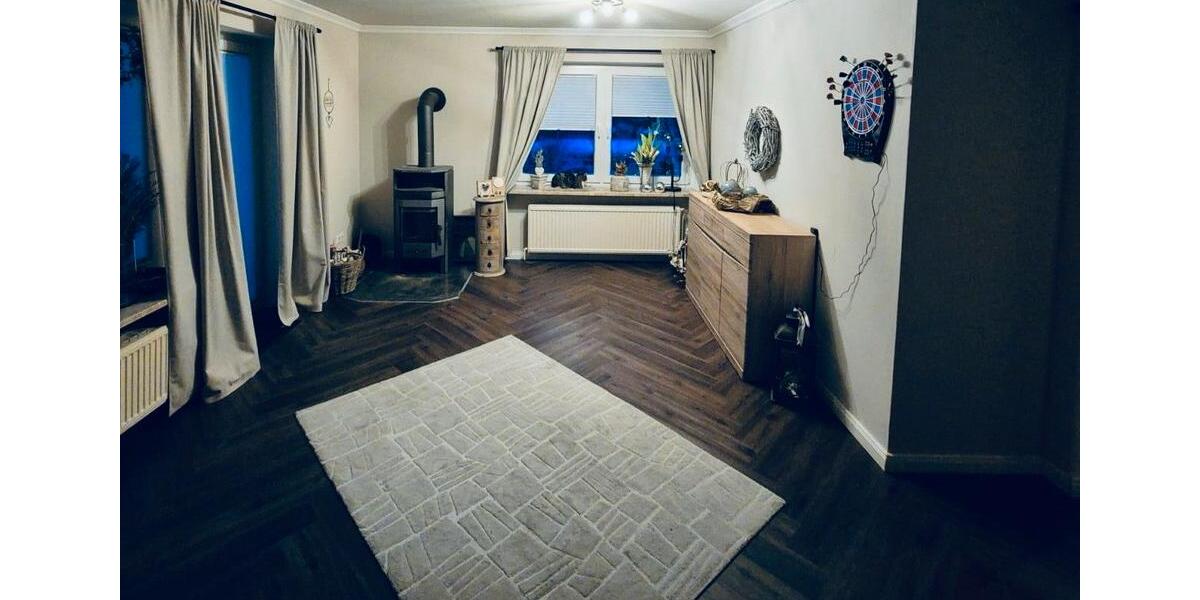 Erdgeschoßwohnung Hage - 2 Zimmer, 85 m&sup2;, 880&euro; | Angebot:25381887