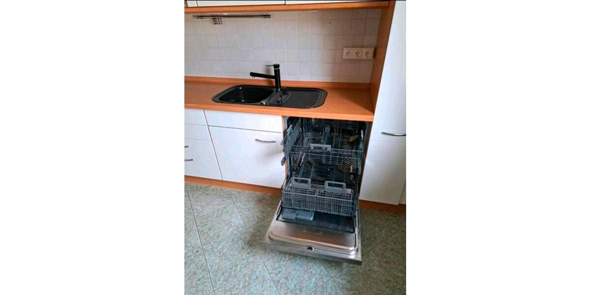 Dachgeschoßwohnung Lützow - 4 Zimmer, 78 m&sup2;, 835&euro; | Angebot:25793643