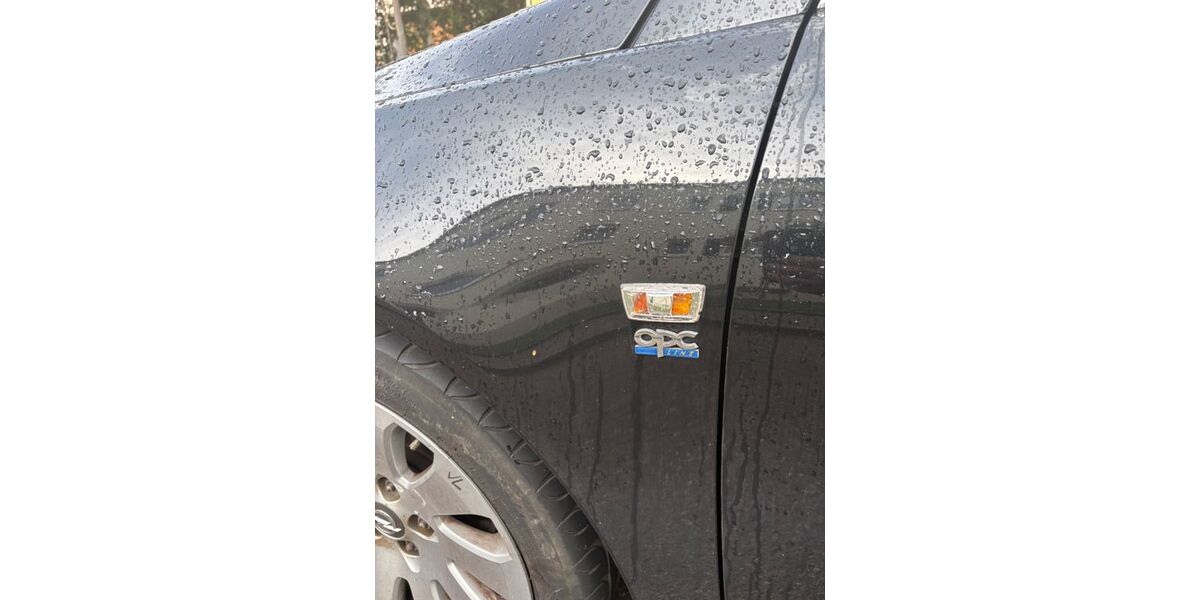 Opel Insignia 237.000 km 3.999 € München 81249