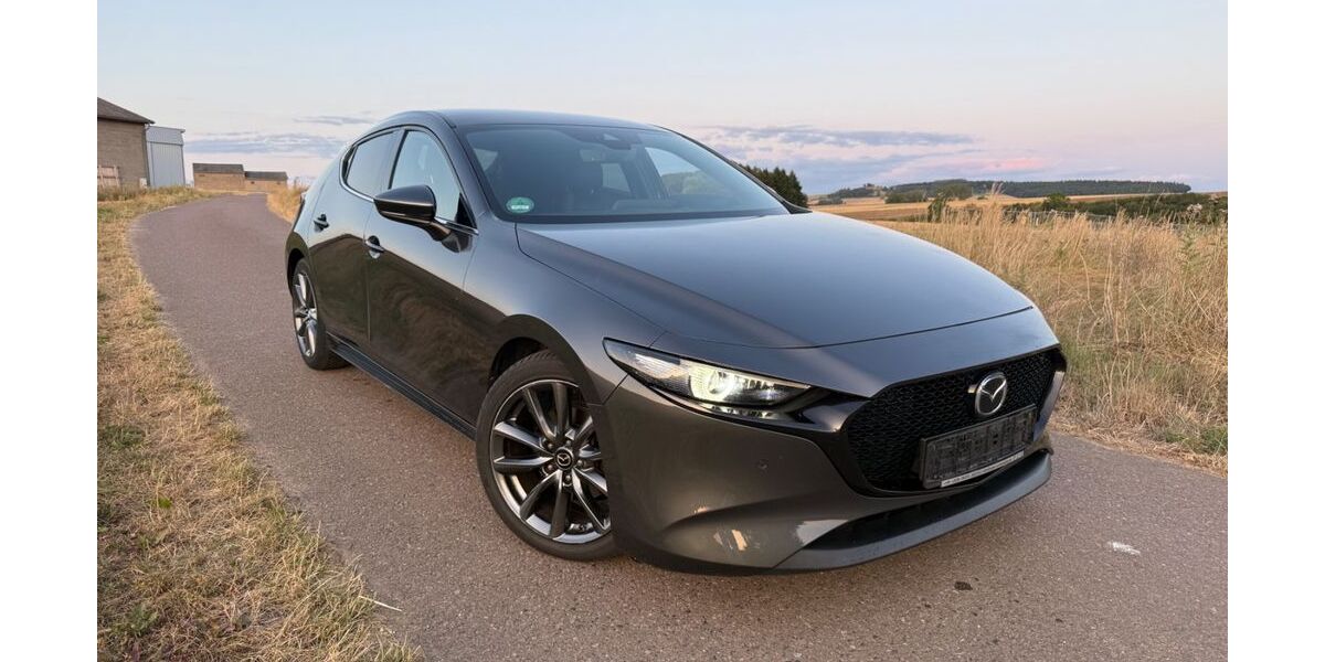 Mazda 3 89.999 km 14.250 &euro; Limburg an der Lahn 65549