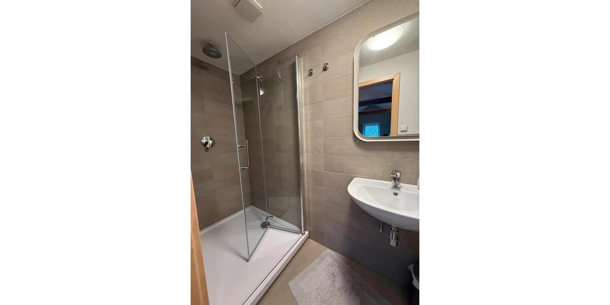 Einfamilienhaus Wörth am Rhein - 13 Zimmer, 340 m&sup2;, 870.000&euro; | Angebot:26824991