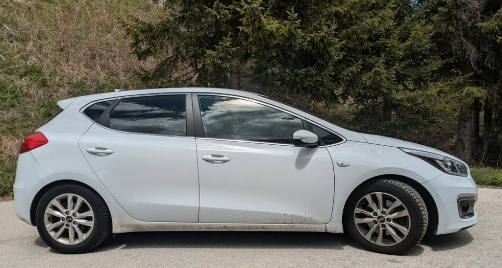 Kia ceed / Ceed 128.000 km 9.998 &euro; Nienhagen 29336