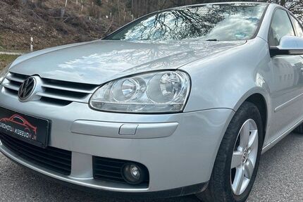VW Golf 239.000 km 2.550 &euro; Altensteig 72213