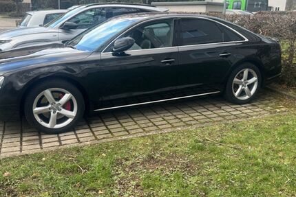 Audi A8 149.500 km 18.900 &euro; Kassel 34125