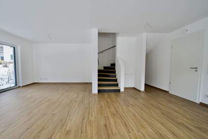 Zukunftssichere Neubau-Doppelhaushälfte A+ mit moderner Energietechnik (B) 6 zimmer