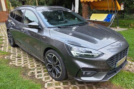 Ford Focus 96.000 km 16.000 &euro; Callenberg 09337