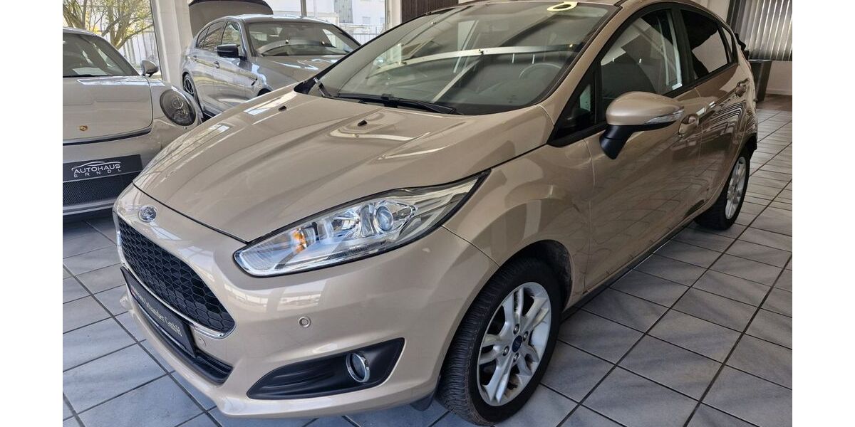 Ford Fiesta 40.693 km 8.590 &euro; Osterhofen 94486