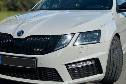 Skoda Octavia 84.000 km 21.990 &euro; Ebermannstadt 91320