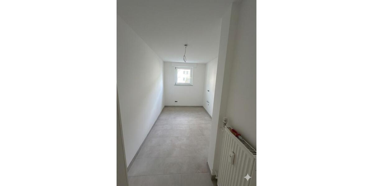 Erdgeschoßwohnung Frankfurt am Main Bockenheim - 4 Zimmer, 80 m&sup2;, 339.000&euro; | Angebot:26356581