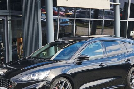 Ford Focus 88.304 km 24.790 &euro; Wissen 57537