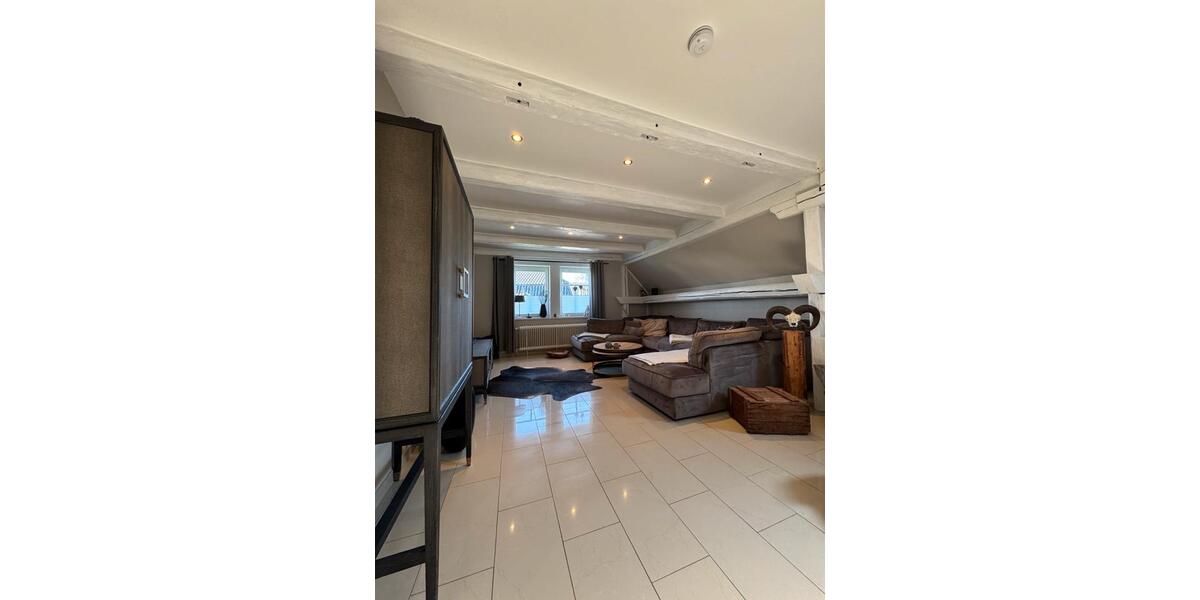 Etagenwohnung Rodenberg - 5 Zimmer, 180 m&sup2;, 343.000&euro; | Angebot:26264678