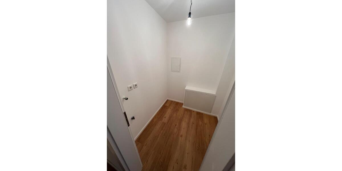 Renovierte 4 Zimmerwohnung in Zirndorf zu vermieten 4 zimmer