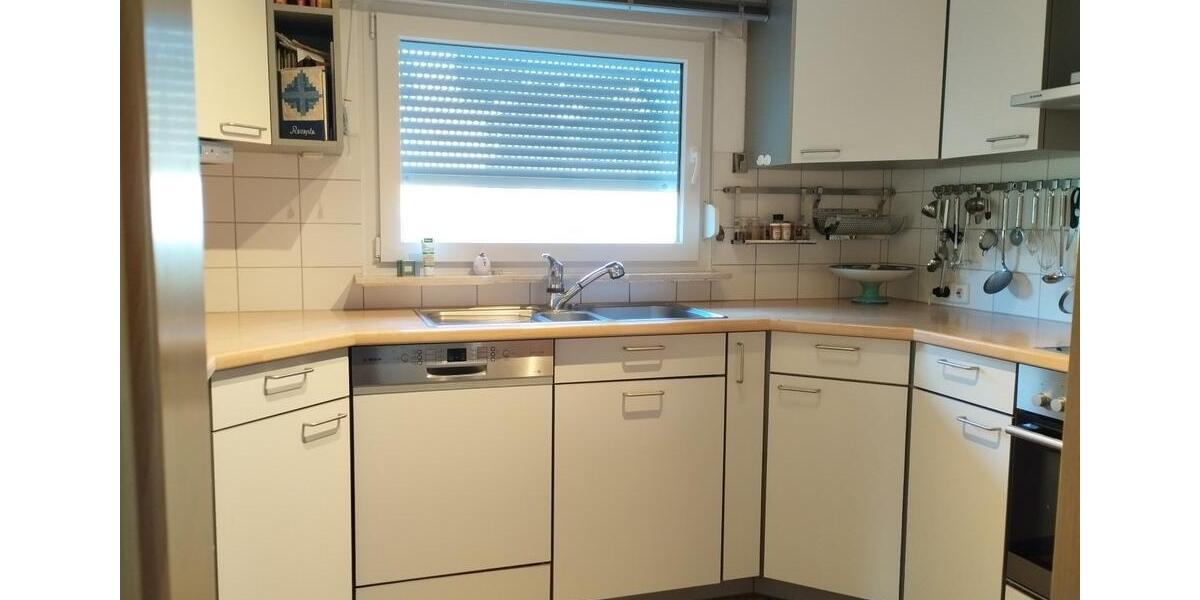 Großzügiges EFH mit ELW, Garten und Mehrfachgaragen 6 zimmer