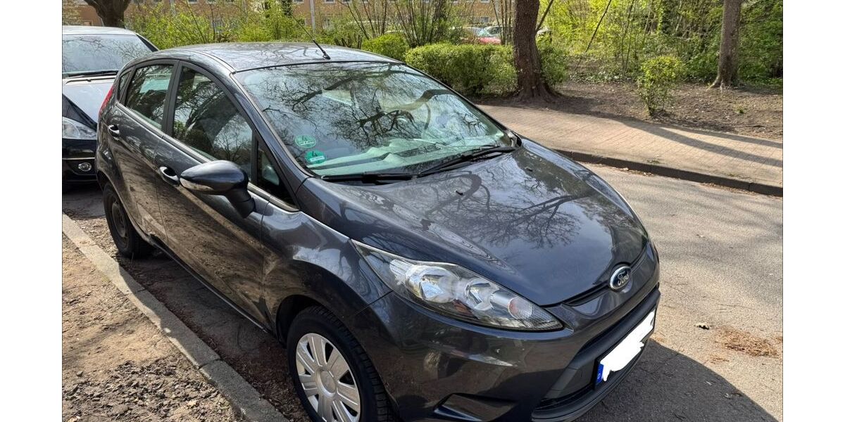 Ford Fiesta 142.428 km 2.999 &euro; Hamburg 22175