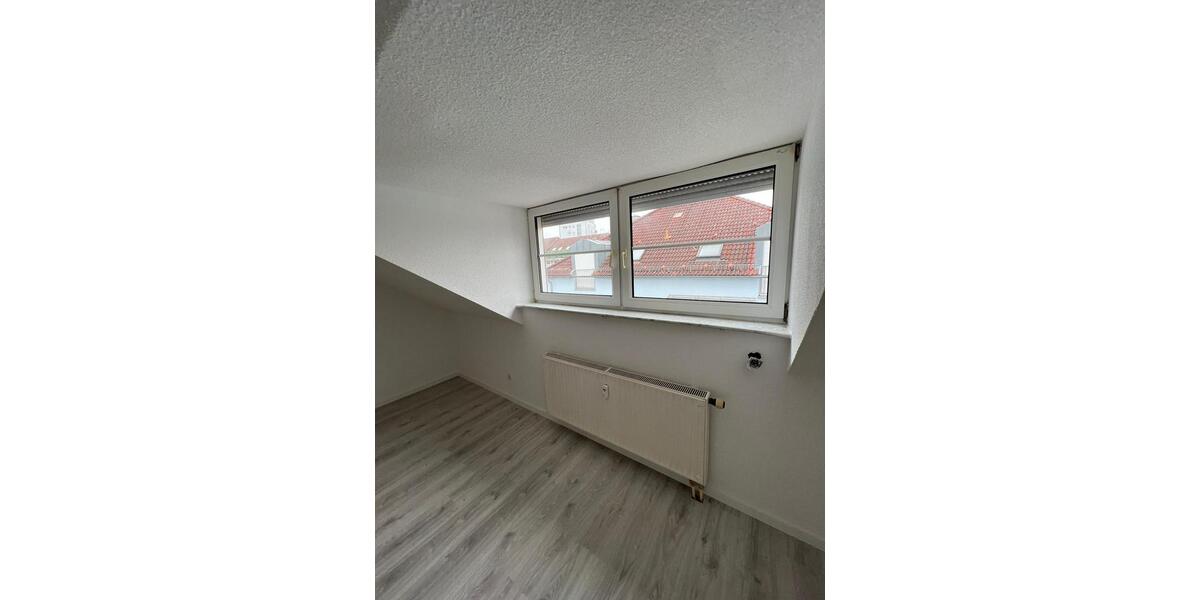 Dachgeschoßwohnung Bad Friedrichshall - 1 Zimmer, 21 m&sup2;, 425&euro; | Angebot:26383048
