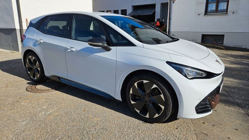 Cupra Born 29.870 km 28.999 € Neufahrn 84088