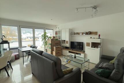 Wohnung Sulzbach am Main - 3 Zimmer, 86 m&sup2;, 1.285&euro; | Angebot:24751448