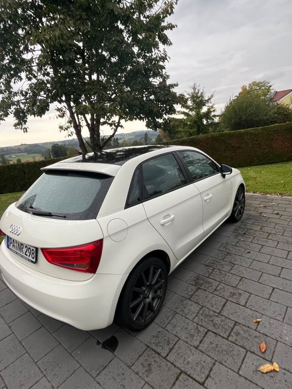 Audi A1 138.000 km 7.150 € Thyrnau 94136