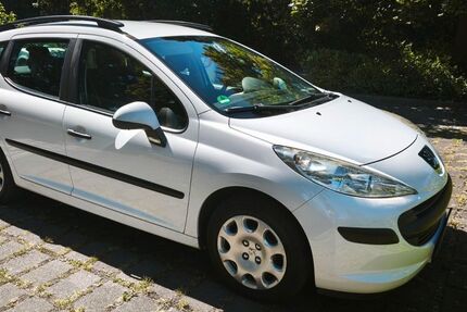 Peugeot 207 115.700 km 2.100 &euro; Zeitz 06712