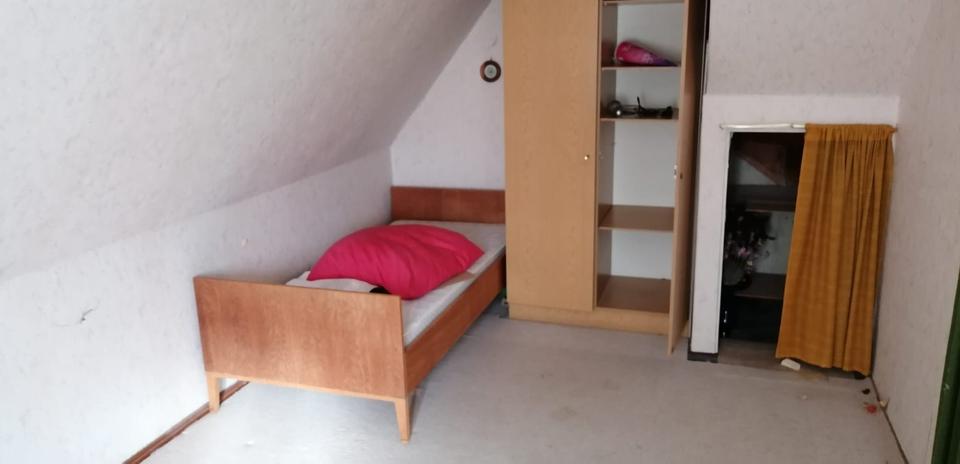 Doppelhaushälfte Klingenberg - 119.000&euro; | Angebot:24837171