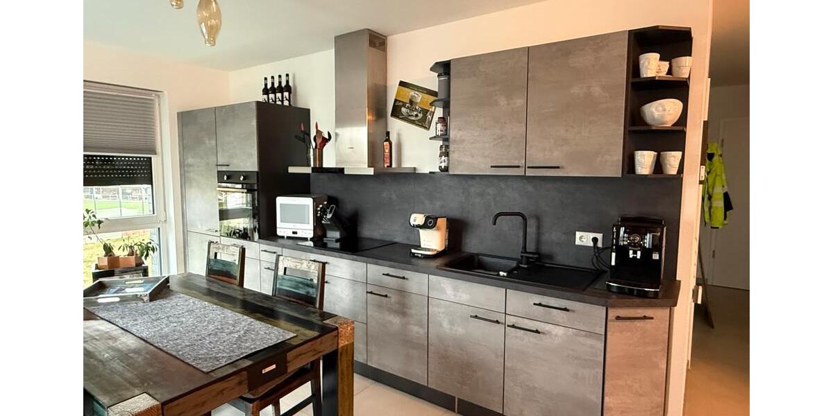 Penthouse 80qm, große Terrasse, Küche, moderne Ausstattung 2 zimmer