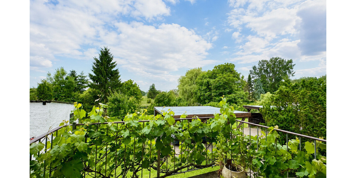 HORN IMMOBILIEN ++ charmantes Zweifamilienhaus in Klein Helle, nur 15 min bis Neubrandenburg - Zweifamilienhaus Klein Helle Klein Helle | Angebot:26994293