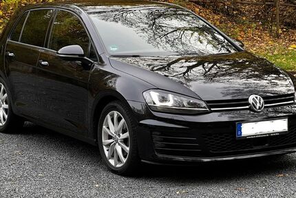 VW Golf 84.750 km 16.900 &euro; Bad Neuenahr 53474