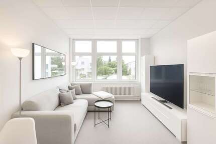 WG-Zimmer in Ottobrunn 795 € 14 m² zimmer