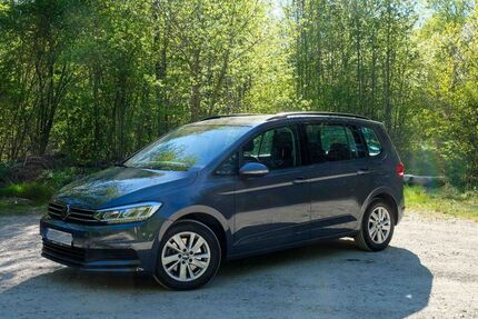 VW Touran 51.200 km 24.500 &euro; Neuried 82061