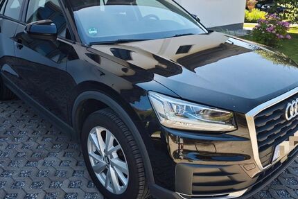 Audi Q2 101.000 km 14.400 &euro; Nussdorf am Inn 83131