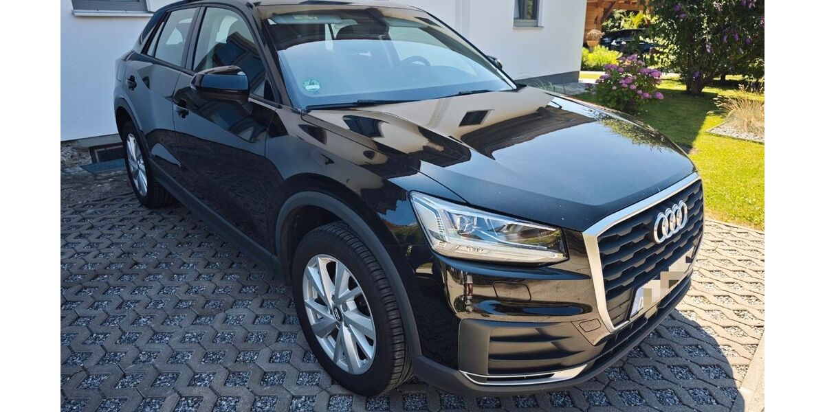Audi Q2 101.000 km 14.400 &euro; Nussdorf am Inn 83131