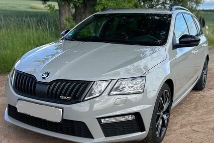Skoda Octavia 81.000 km 22.900 &euro; Dippoldiswalde 01744