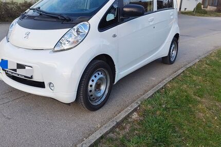 Peugeot iOn 72.500 km 5.400 &euro; Ebersbach-Musbach 88371