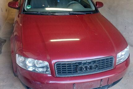 Audi A4 210.000 km 3.000 &euro; Aschersleben 06449