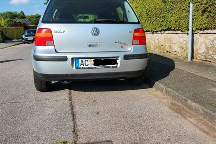 VW Golf 337.459 km 1.500 &euro; Baesweiler 52499
